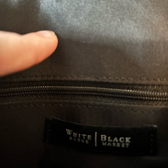 White House Black Market Purse - Picture 5 of 6